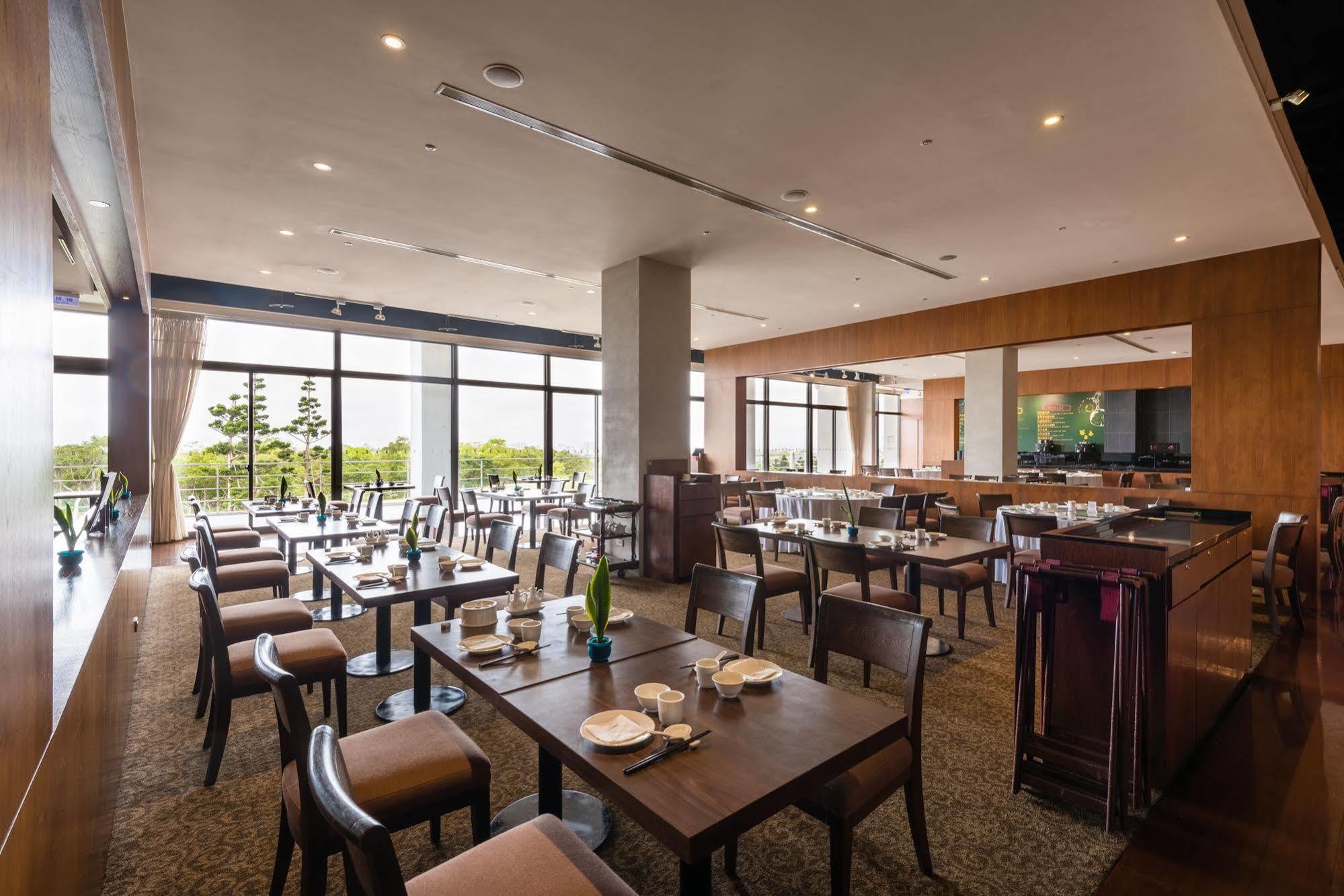South Garden Hotels And Resorts Taoyuan Eksteriør billede