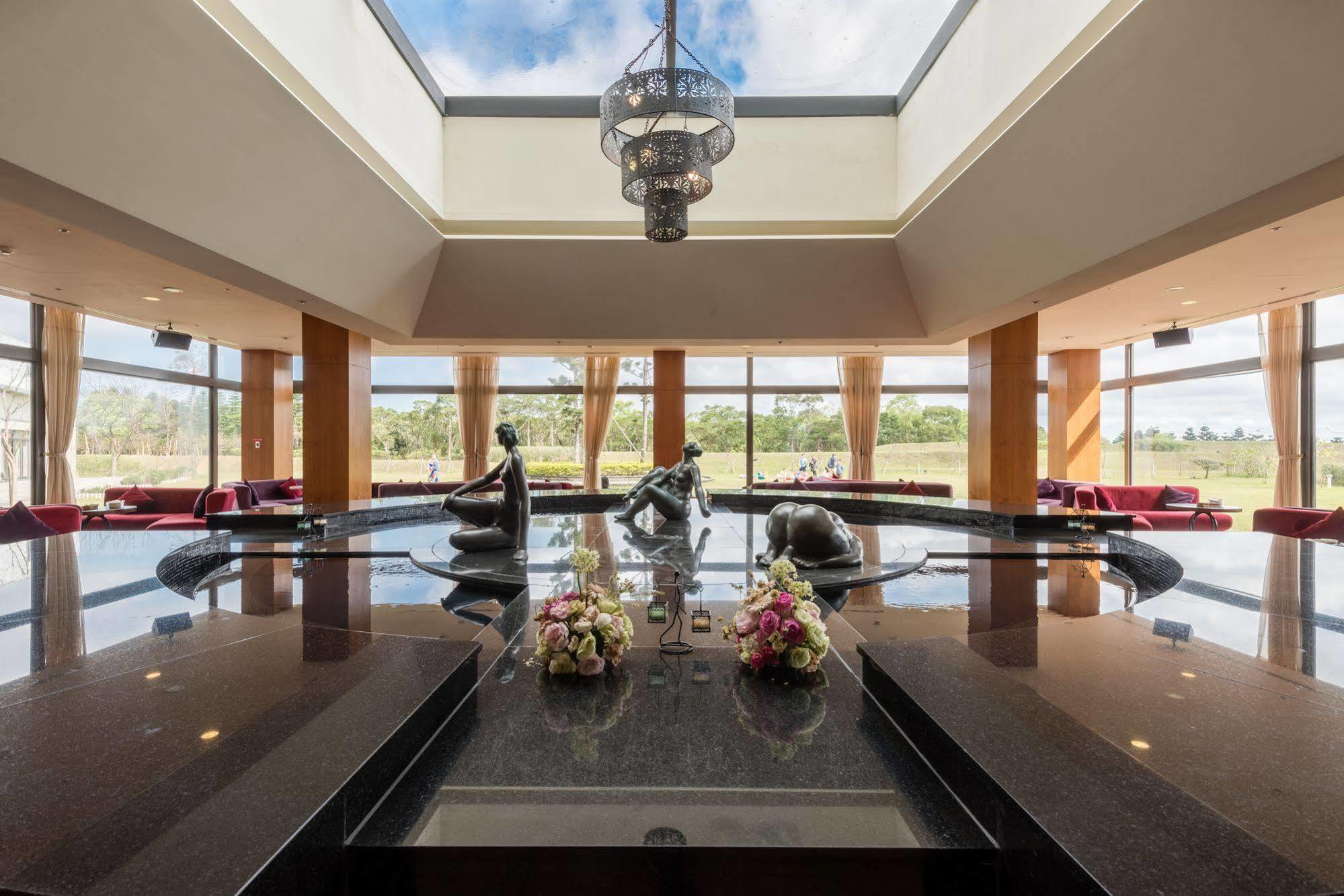 South Garden Hotels And Resorts Taoyuan Eksteriør billede